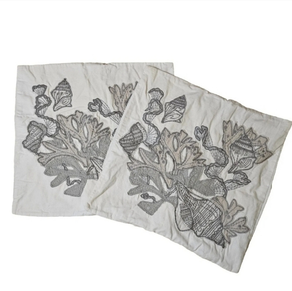 Pottery Barn Sea Life Home Decor Set Of 2 Pillow Covers